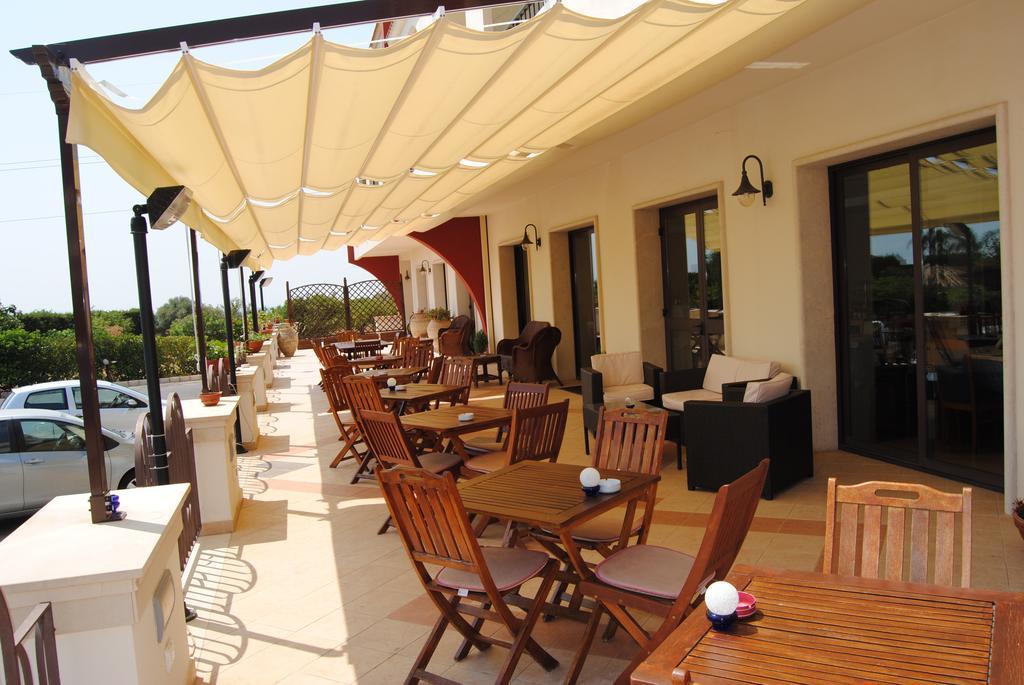 Hotel Relax Сиракузы Экстерьер фото