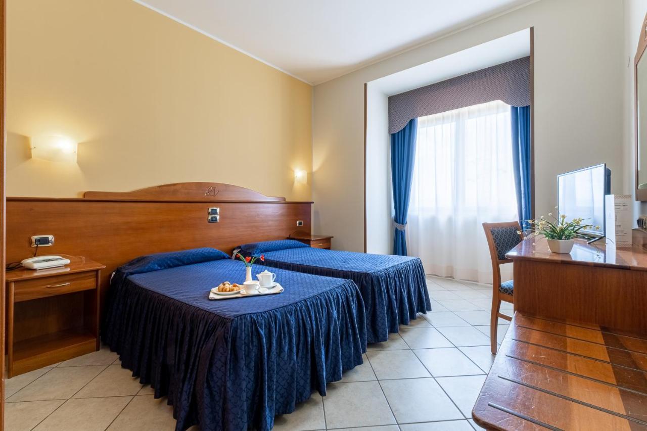 Hotel Relax Сиракузы Экстерьер фото