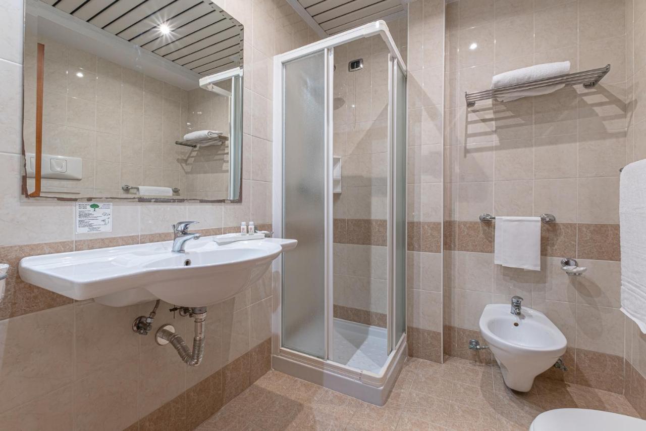Hotel Relax Сиракузы Экстерьер фото