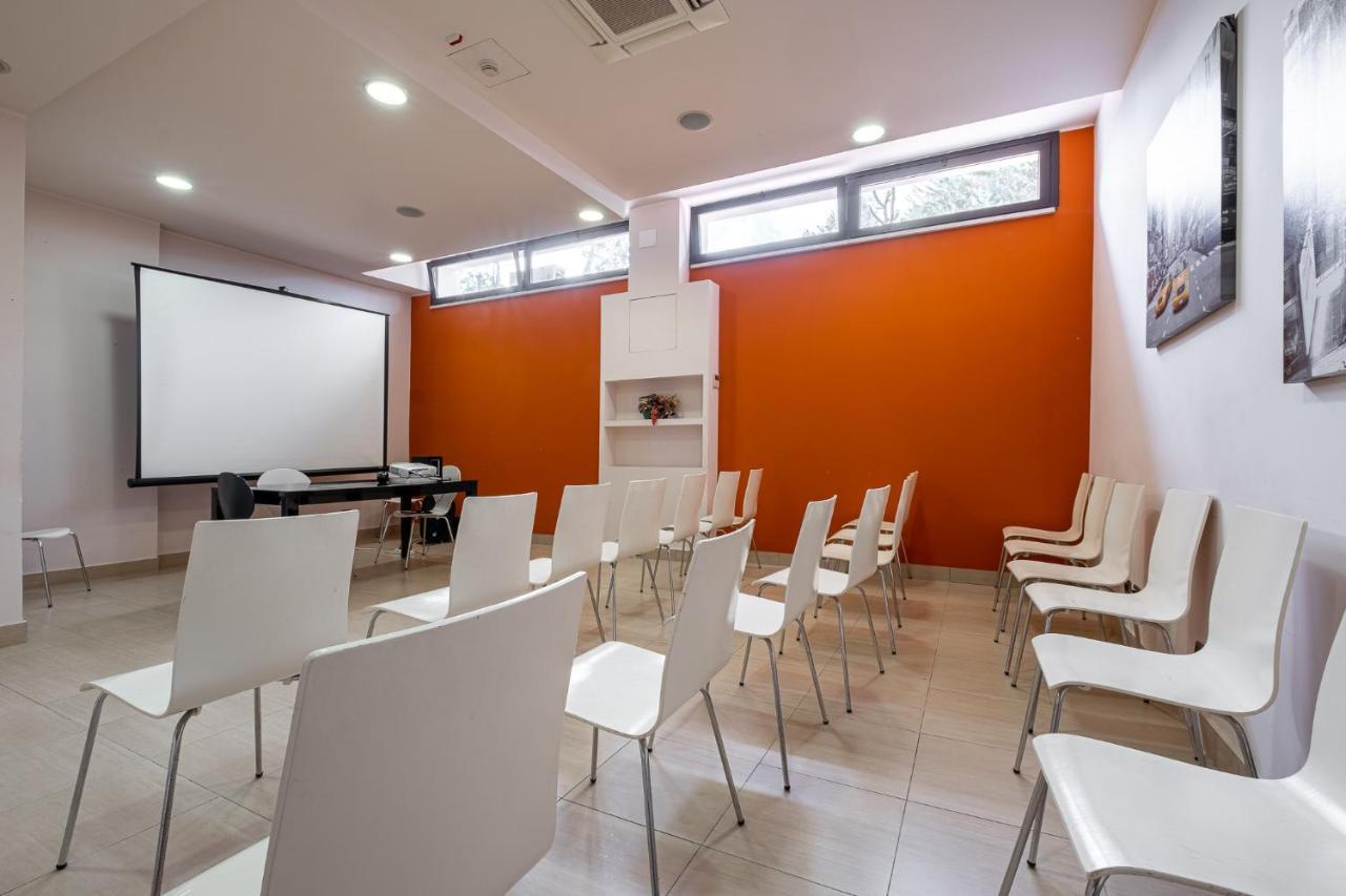 Hotel Relax Сиракузы Экстерьер фото