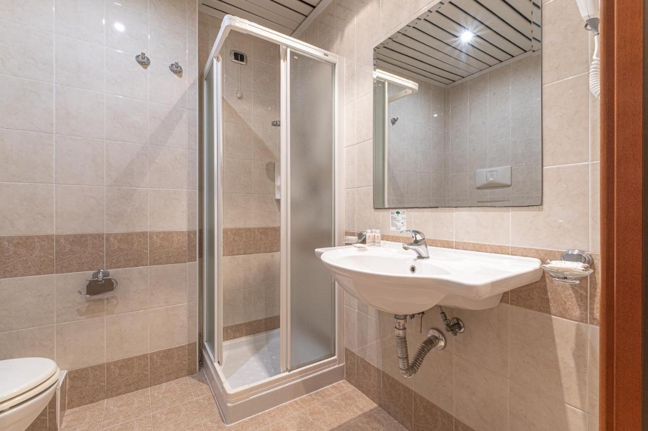 Hotel Relax Сиракузы Экстерьер фото