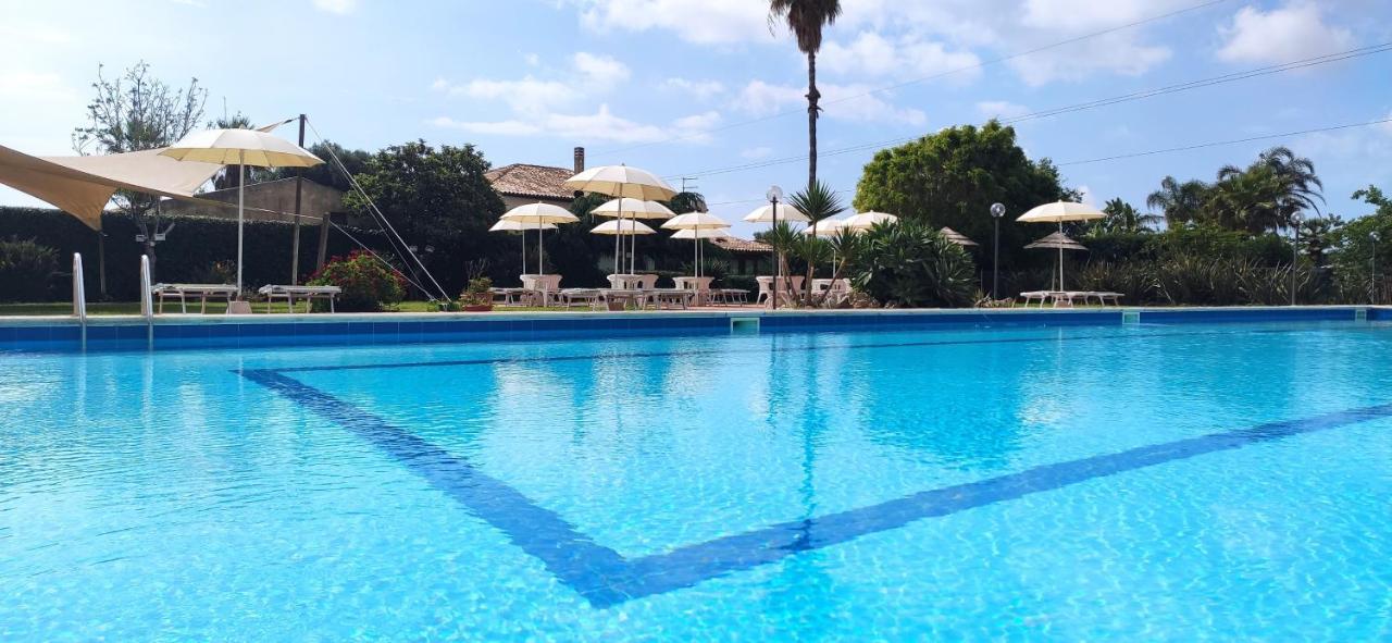 Hotel Relax Сиракузы Экстерьер фото