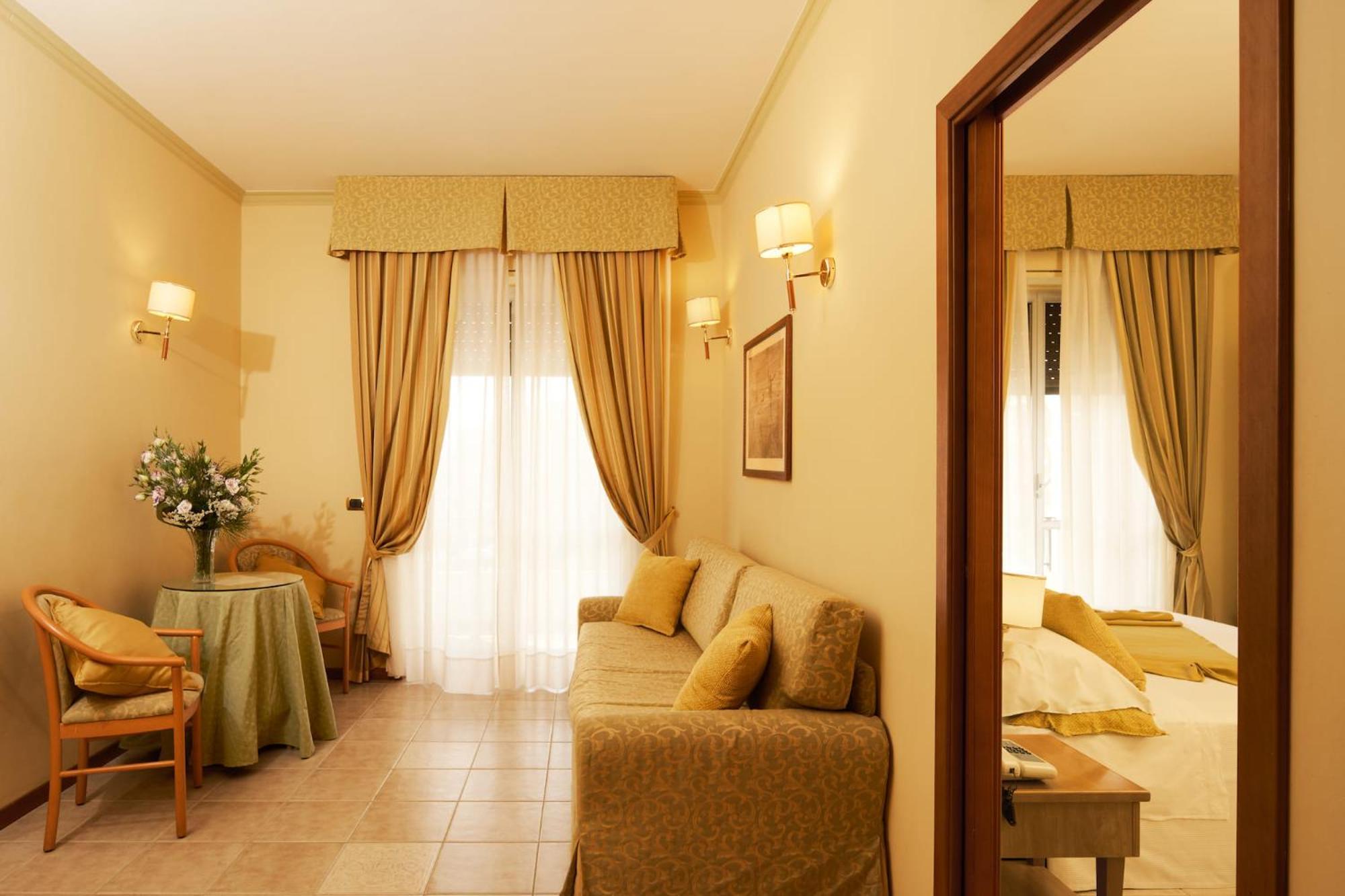 Hotel Relax Сиракузы Экстерьер фото