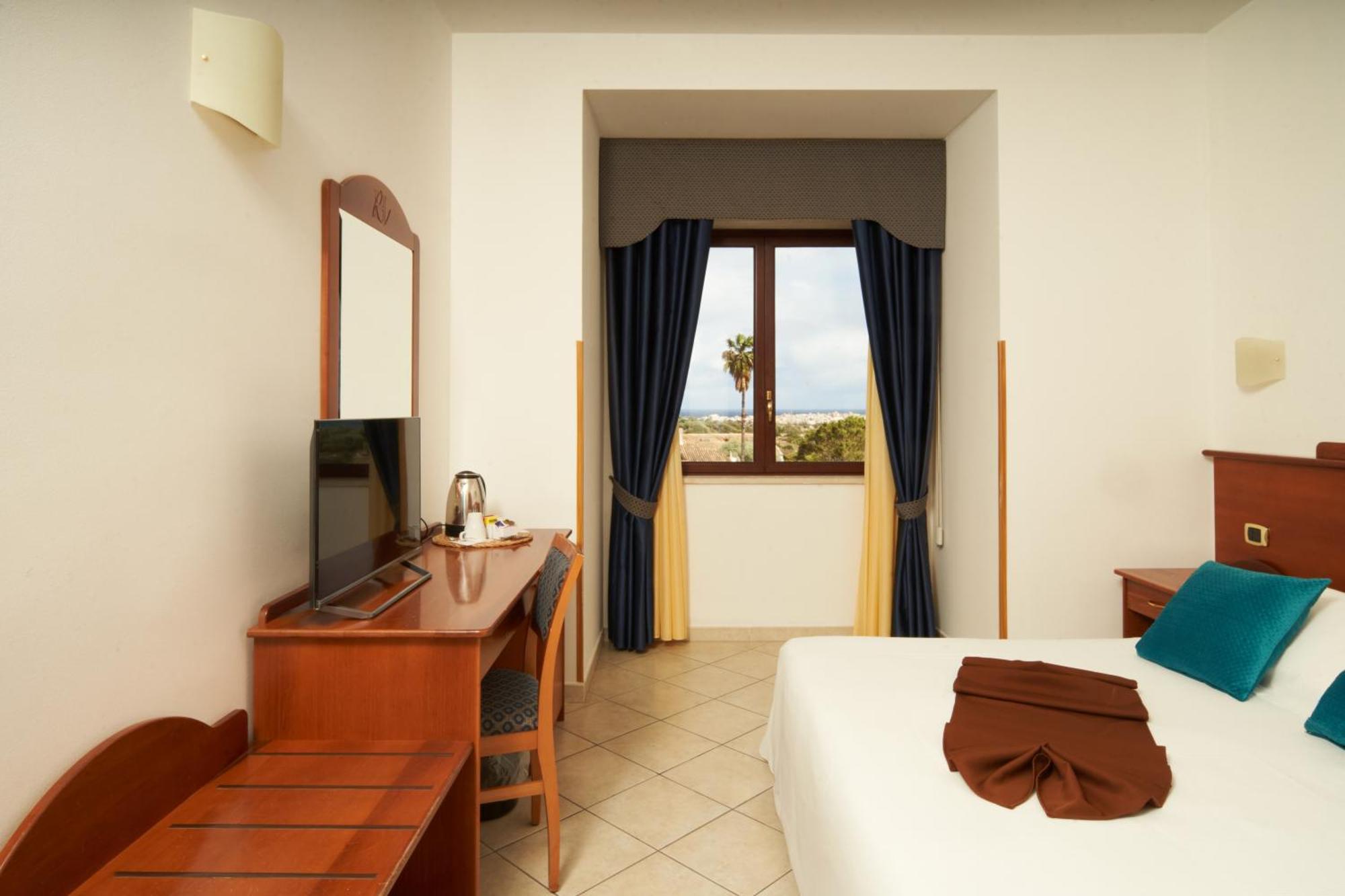 Hotel Relax Сиракузы Экстерьер фото